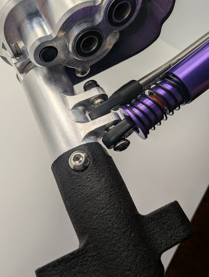 XR10 Rear Axle Lockouts
